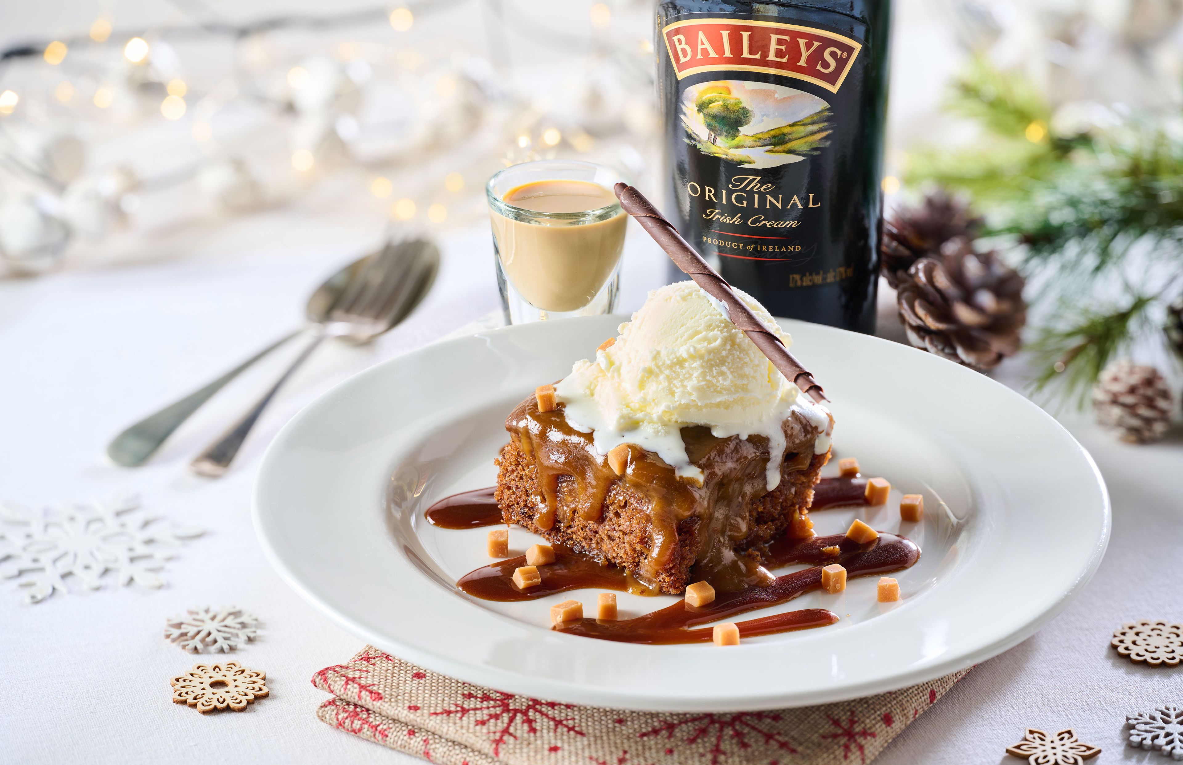Festive Lunch & Dinner at The Little Castle Markham Vale in Duckmanton